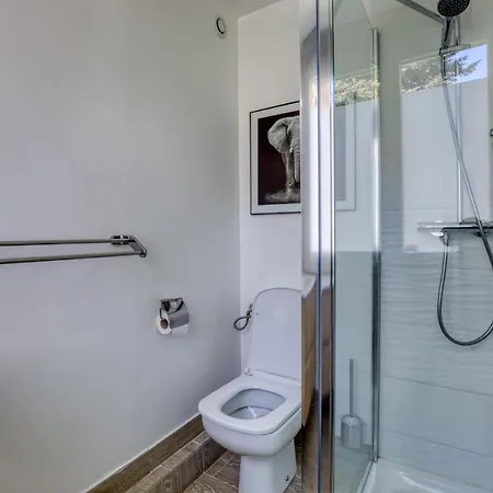 Beautiful Studio Near The Canal De L'ourcq *